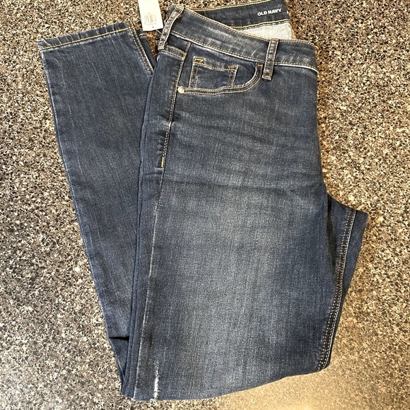 Old Navy Rockstar Super Skinny Jeans NWT - Picture 7 of 7